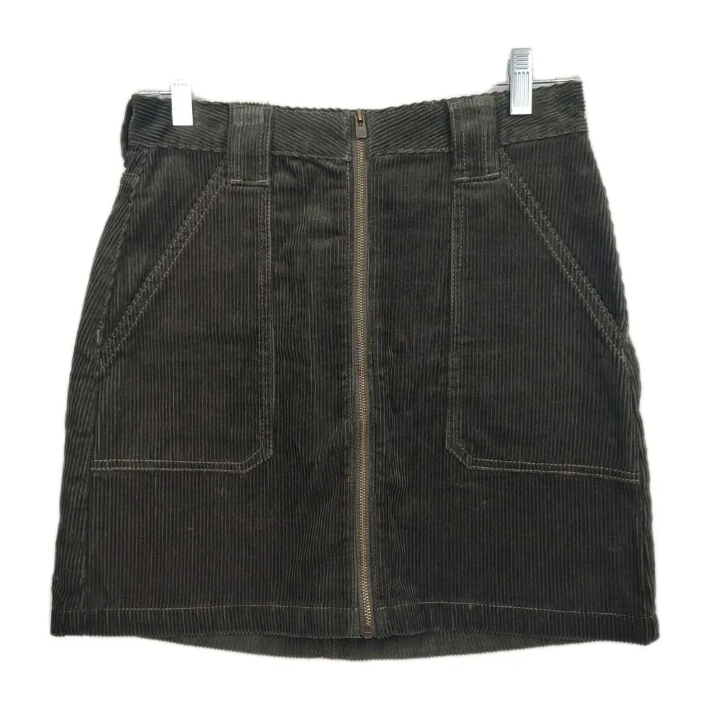 🔥🔥🔥Hollister ultra high-rise skirt, women's 3, olive green, corduroy‎